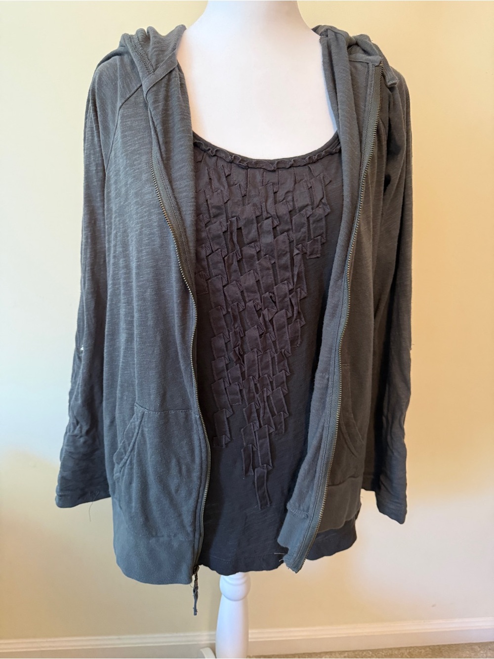 Eddie Bauer women’s gray slub zip with gray tank